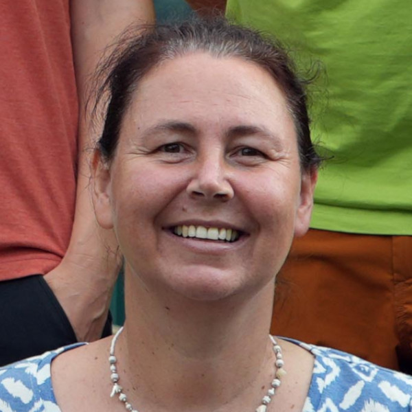 Yvonne Dippon
