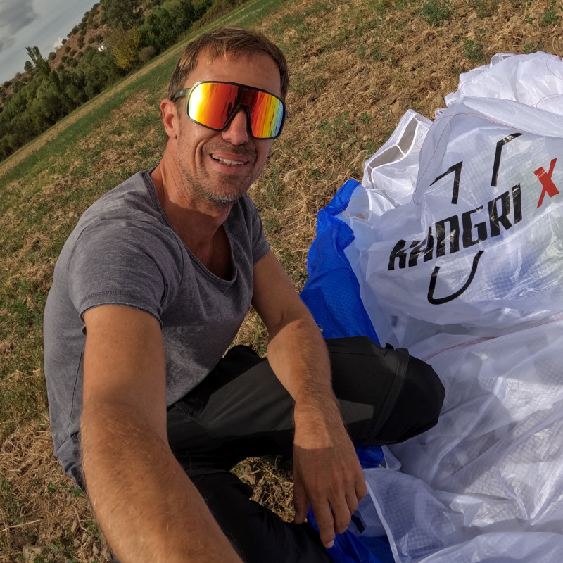 <br />
<b>Warning</b>:  Undefined property: stdClass::$image_introtext_alt in <b>/var/www/html/templates/up-paragliders/html/com_content/category/teampilots_item.php</b> on line <b>41</b><br />
